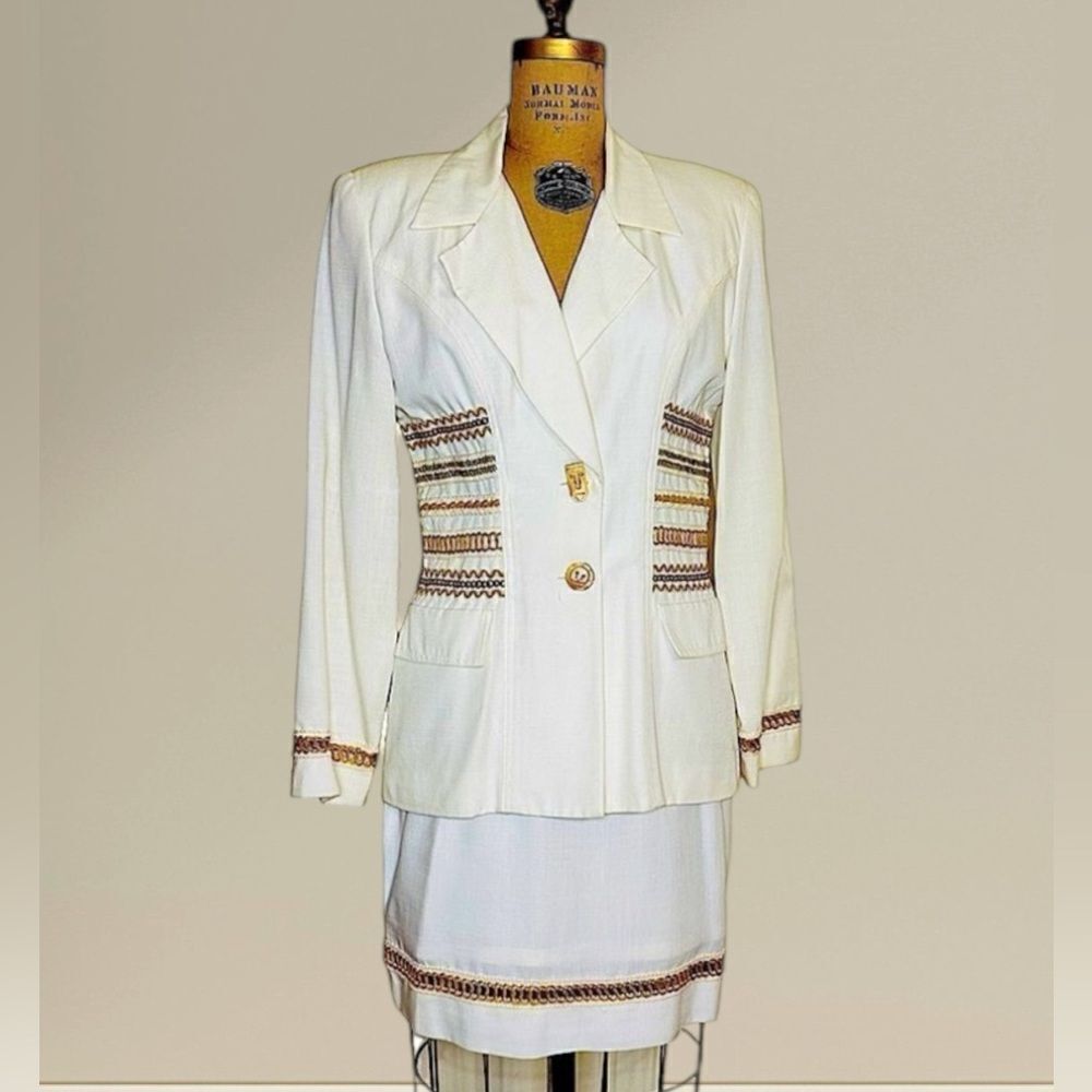 Vtg Nina K 90s cream rayon mix embroidered beaded cut out skirt suit size Small